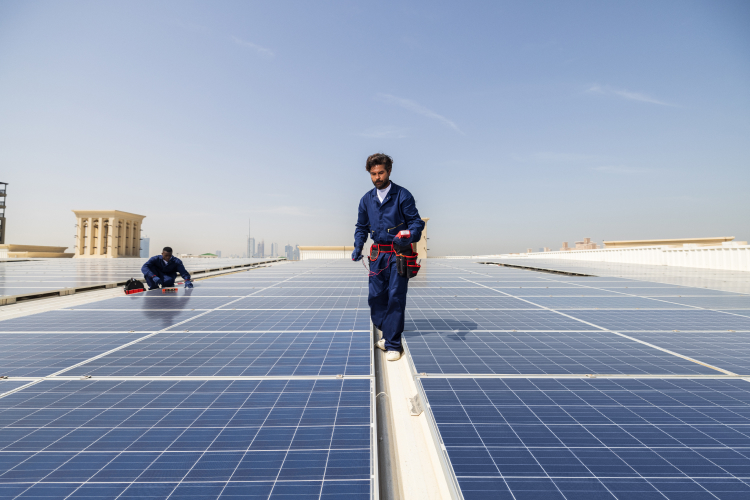 HOW MUCH DOES IT COST TO INSTALL SOLAR PANELS IN UAE